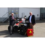 V.l.n.r.: Alfred Reichert (Vorsitzender BRK KV Oberallgäu) und Anton Klotz (Stiftungsratsvorsitzender)